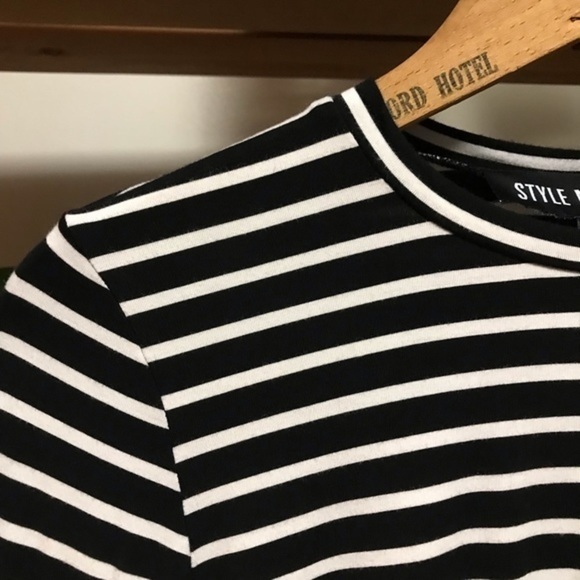 Style Mafia Black White Stripe Poppy Bell Sleeve Shirt Medium - Picture 5 of 12